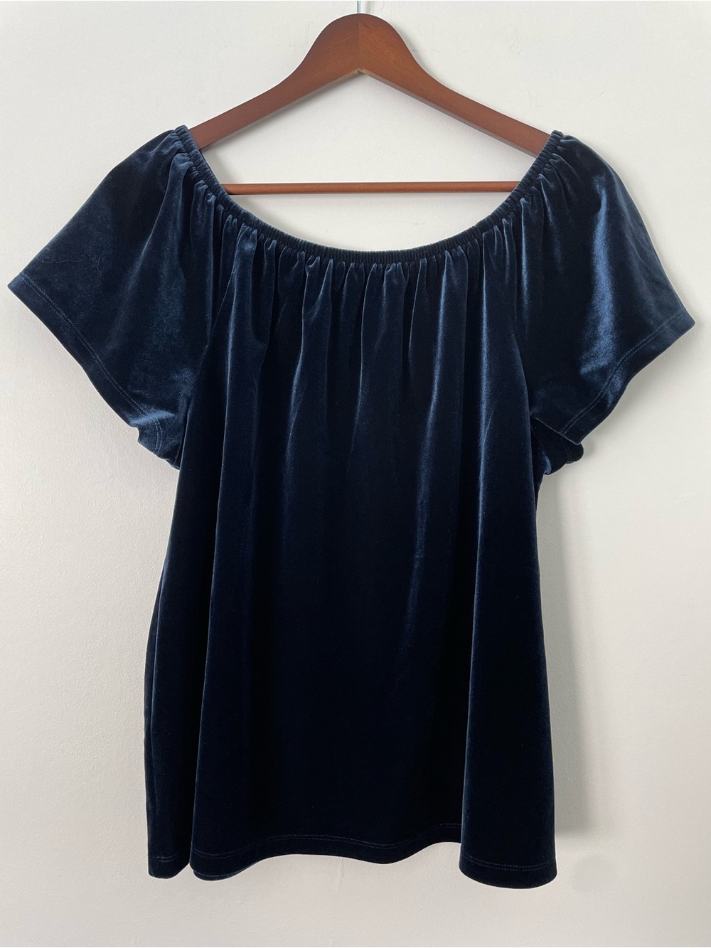 Gap L Navy Blue Velvet Top Off Shoulder Stretch Short Sleeve Dark Academia Party